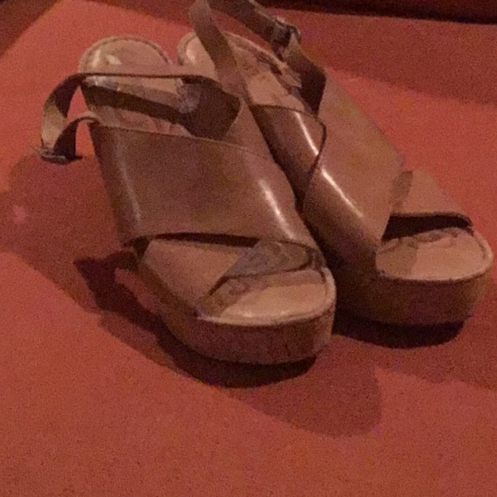 Born wedges